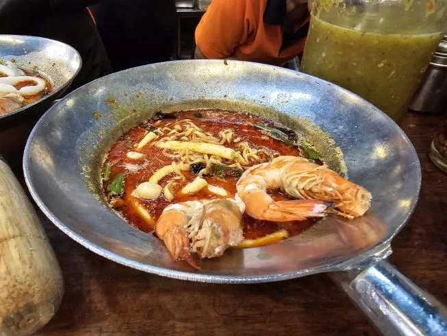 Tom Yum Goong - hot and sour shrimp